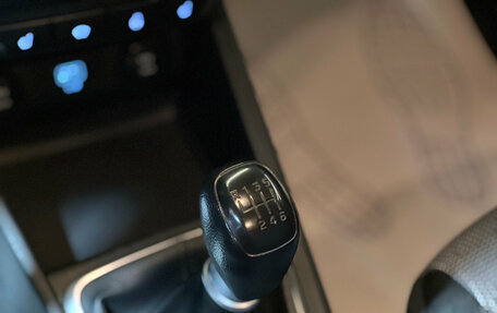 Hyundai Solaris II рестайлинг, 2019 год, 1 270 000 рублей, 10 фотография