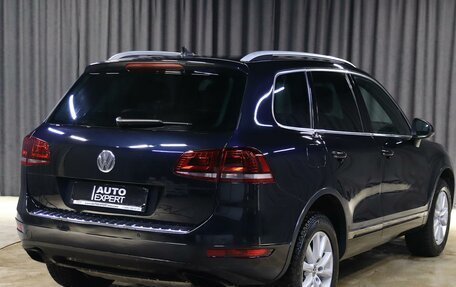 Volkswagen Touareg III, 2014 год, 1 999 000 рублей, 2 фотография