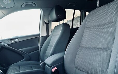 Volkswagen Tiguan I, 2012 год, 1 349 000 рублей, 28 фотография