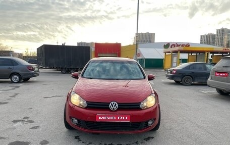 Volkswagen Golf VI, 2011 год, 550 000 рублей, 1 фотография