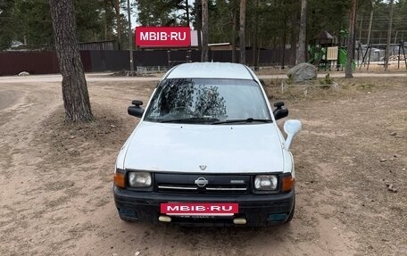 Nissan AD I, 1997 год, 60 000 рублей, 2 фотография