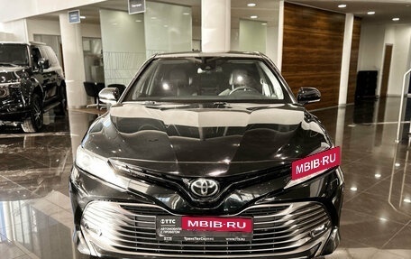 Toyota Camry, 2018 год, 2 993 000 рублей, 6 фотография