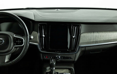 Volvo V90 Cross Country I рестайлинг, 2020 год, 3 799 777 рублей, 14 фотография