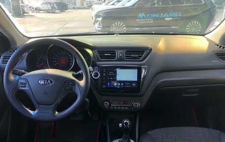 KIA Rio III рестайлинг, 2015 год, 889 000 рублей, 10 фотография