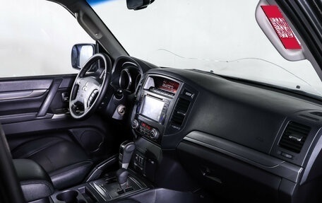 Mitsubishi Pajero IV, 2011 год, 2 190 000 рублей, 11 фотография