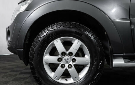 Mitsubishi Pajero IV, 2011 год, 2 190 000 рублей, 24 фотография