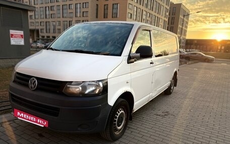 Volkswagen Transporter T5 рестайлинг, 2013 год, 1 280 000 рублей, 3 фотография