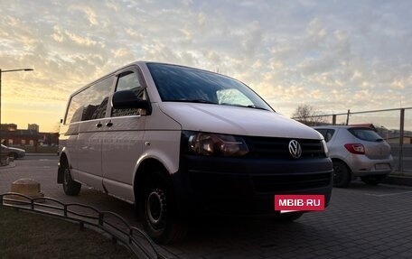Volkswagen Transporter T5 рестайлинг, 2013 год, 1 280 000 рублей, 2 фотография