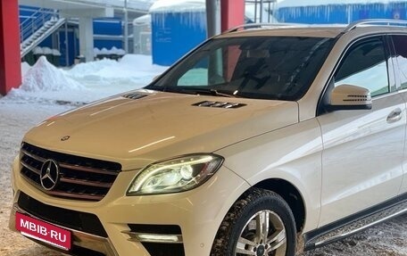 Mercedes-Benz M-Класс, 2013 год, 2 250 000 рублей, 3 фотография