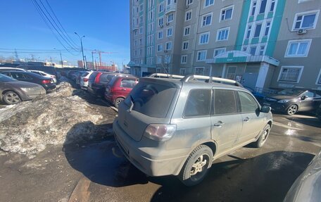 Mitsubishi Outlander III рестайлинг 3, 2004 год, 500 000 рублей, 2 фотография