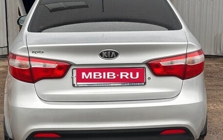 KIA Rio III рестайлинг, 2012 год, 750 000 рублей, 3 фотография