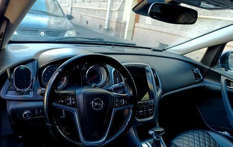 Opel Astra J, 2014 год, 910 000 рублей, 6 фотография