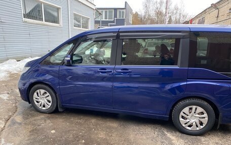 Honda Stepwgn IV, 2016 год, 1 750 000 рублей, 3 фотография