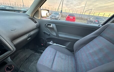 Volkswagen Polo III рестайлинг, 2001 год, 120 000 рублей, 11 фотография