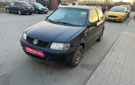 Volkswagen Polo III рестайлинг, 2001 год, 120 000 рублей, 2 фотография