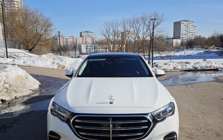 Mercedes-Benz E-Класс, 2024 год, 7 100 000 рублей, 3 фотография