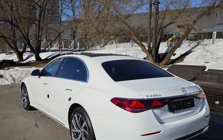 Mercedes-Benz E-Класс, 2024 год, 7 100 000 рублей, 9 фотография