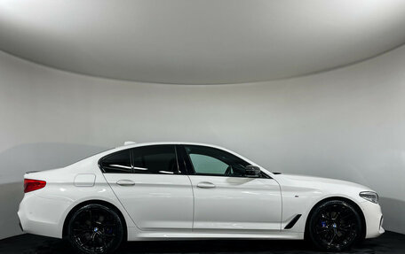 BMW 5 серия, 2019 год, 4 097 000 рублей, 6 фотография