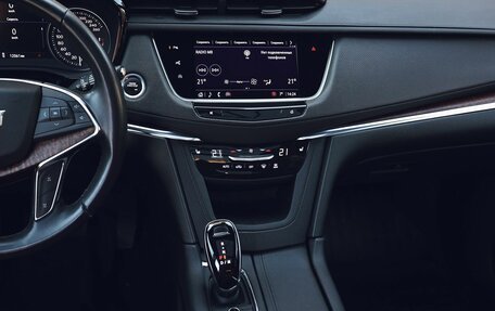 Cadillac XT5 I рестайлинг, 2022 год, 4 500 000 рублей, 25 фотография