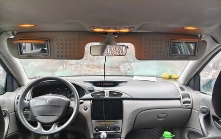 Renault Laguna II, 2001 год, 355 000 рублей, 13 фотография