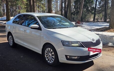 Skoda Rapid I, 2018 год, 1 050 000 рублей, 3 фотография