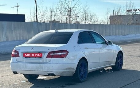 Mercedes-Benz E-Класс, 2012 год, 1 890 000 рублей, 2 фотография