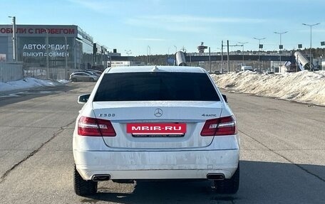 Mercedes-Benz E-Класс, 2012 год, 1 890 000 рублей, 4 фотография