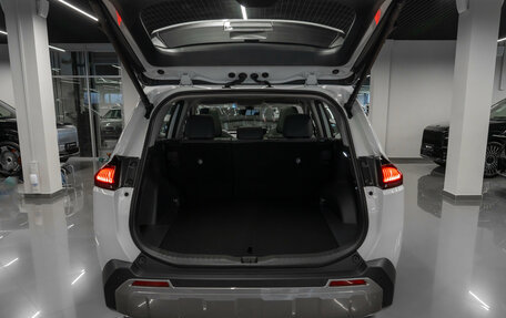 Toyota RAV4, 2025 год, 4 950 000 рублей, 24 фотография