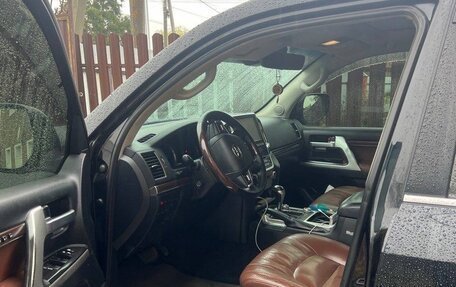 Toyota Land Cruiser 200, 2015 год, 4 650 000 рублей, 4 фотография