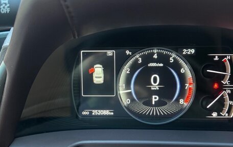 Lexus ES VII, 2021 год, 4 100 000 рублей, 9 фотография