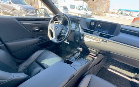 Lexus ES VII, 2021 год, 4 350 000 рублей, 16 фотография