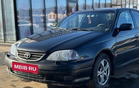 Toyota Avensis III рестайлинг, 2001 год, 320 000 рублей, 3 фотография
