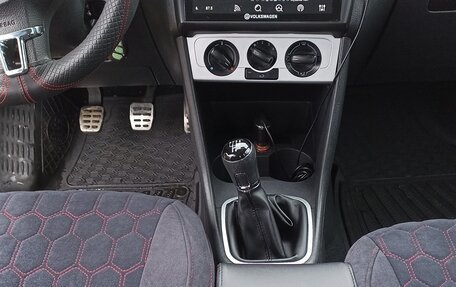 Volkswagen Polo VI (EU Market), 2011 год, 566 000 рублей, 11 фотография
