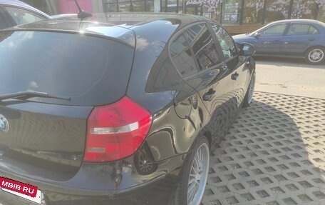 BMW 1 серия, 2011 год, 730 000 рублей, 5 фотография