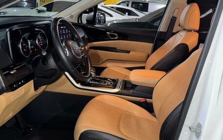 KIA Carnival, 2021 год, 3 500 000 рублей, 11 фотография