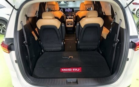 KIA Carnival, 2021 год, 3 500 000 рублей, 13 фотография