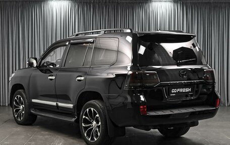 Toyota Land Cruiser 200, 2013 год, 3 284 000 рублей, 2 фотография