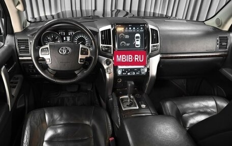 Toyota Land Cruiser 200, 2013 год, 3 284 000 рублей, 6 фотография