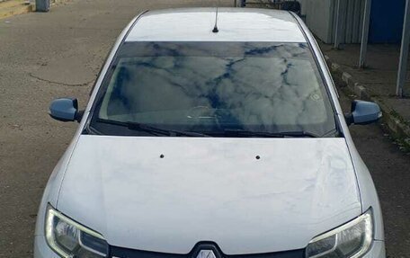 Renault Logan II, 2021 год, 685 000 рублей, 2 фотография