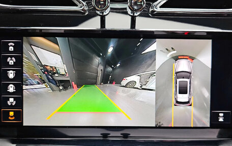 Bentley Bentayga I, 2023 год, 23 340 000 рублей, 15 фотография