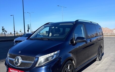 Mercedes-Benz V-Класс, 2020 год, 5 700 000 рублей, 2 фотография