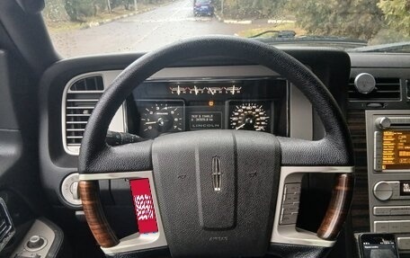 Lincoln Navigator, 2009 год, 1 100 000 рублей, 10 фотография