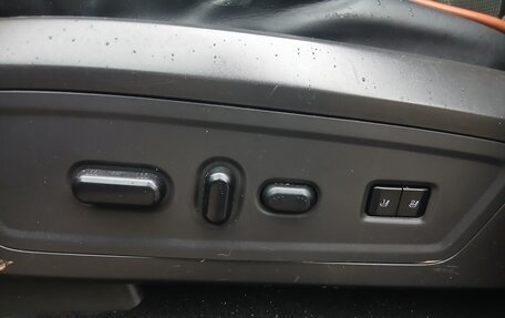 Lincoln Navigator, 2009 год, 1 100 000 рублей, 14 фотография