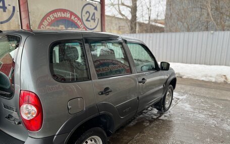 Chevrolet Niva I рестайлинг, 2019 год, 765 000 рублей, 2 фотография
