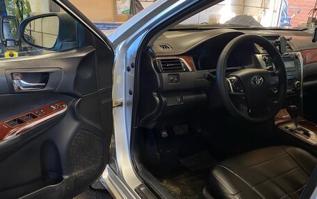 Toyota Camry, 2012 год, 1 350 000 рублей, 5 фотография