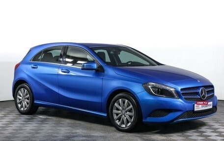 Mercedes-Benz A-Класс, 2015 год, 1 939 000 рублей, 3 фотография