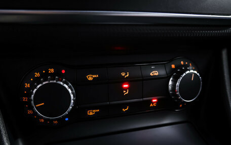 Mercedes-Benz A-Класс, 2015 год, 1 939 000 рублей, 20 фотография