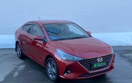 Hyundai Solaris II рестайлинг, 2021 год, 1 890 000 рублей, 3 фотография