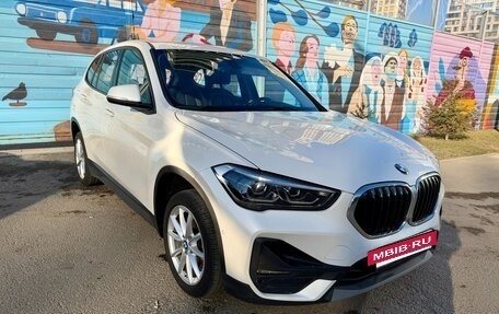 BMW X1, 2020 год, 3 300 000 рублей, 2 фотография