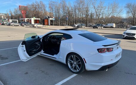 Chevrolet Camaro VI, 2022 год, 3 747 777 рублей, 3 фотография